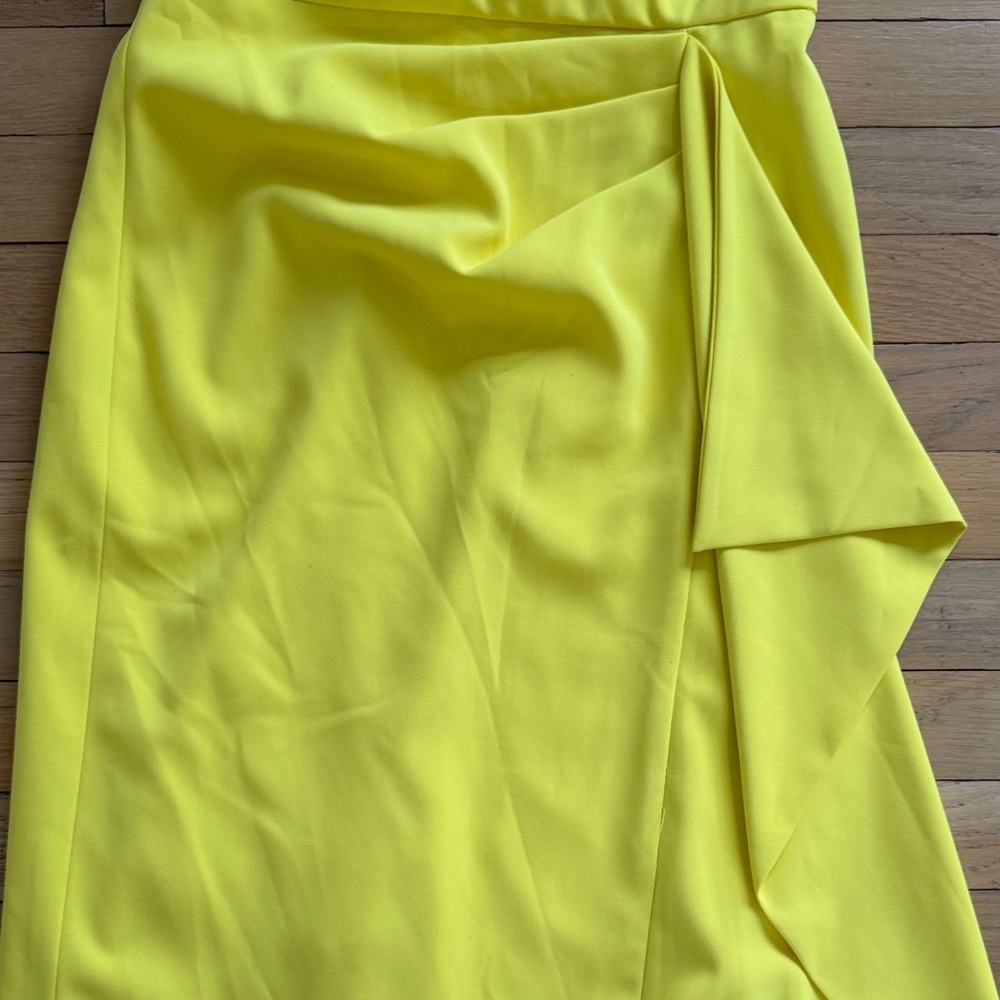 Badgley Mischka Asymmetrical Yellow Dress - Picture 3 of 5